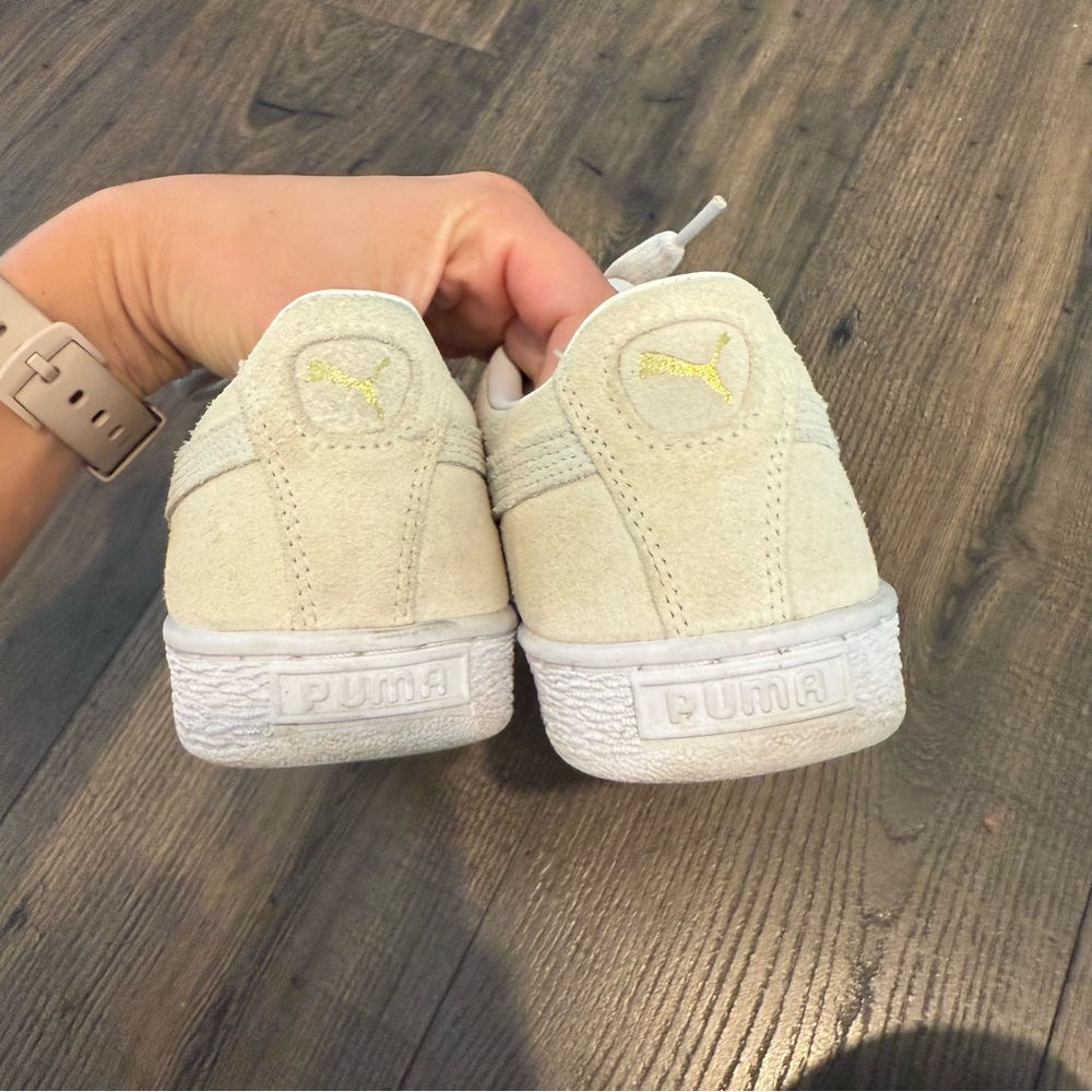 Puma Women Suede Tennis Shoe Sneaker Size 8 Cream - Picture 2 of 5